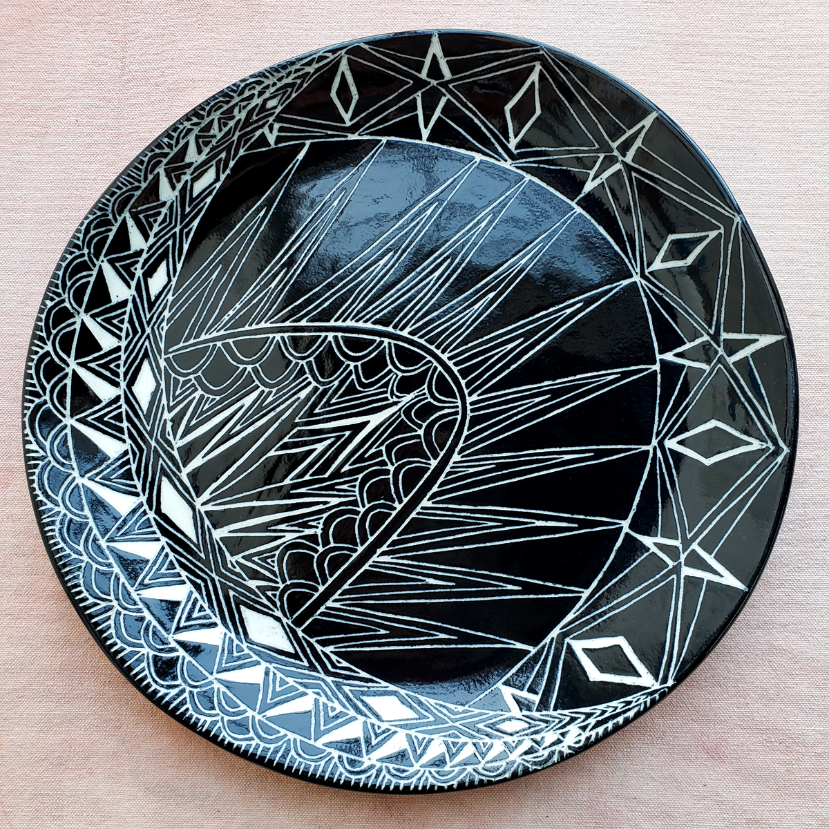 Sgraffito Spirit Eye Large Round Plate in Sun & Moon