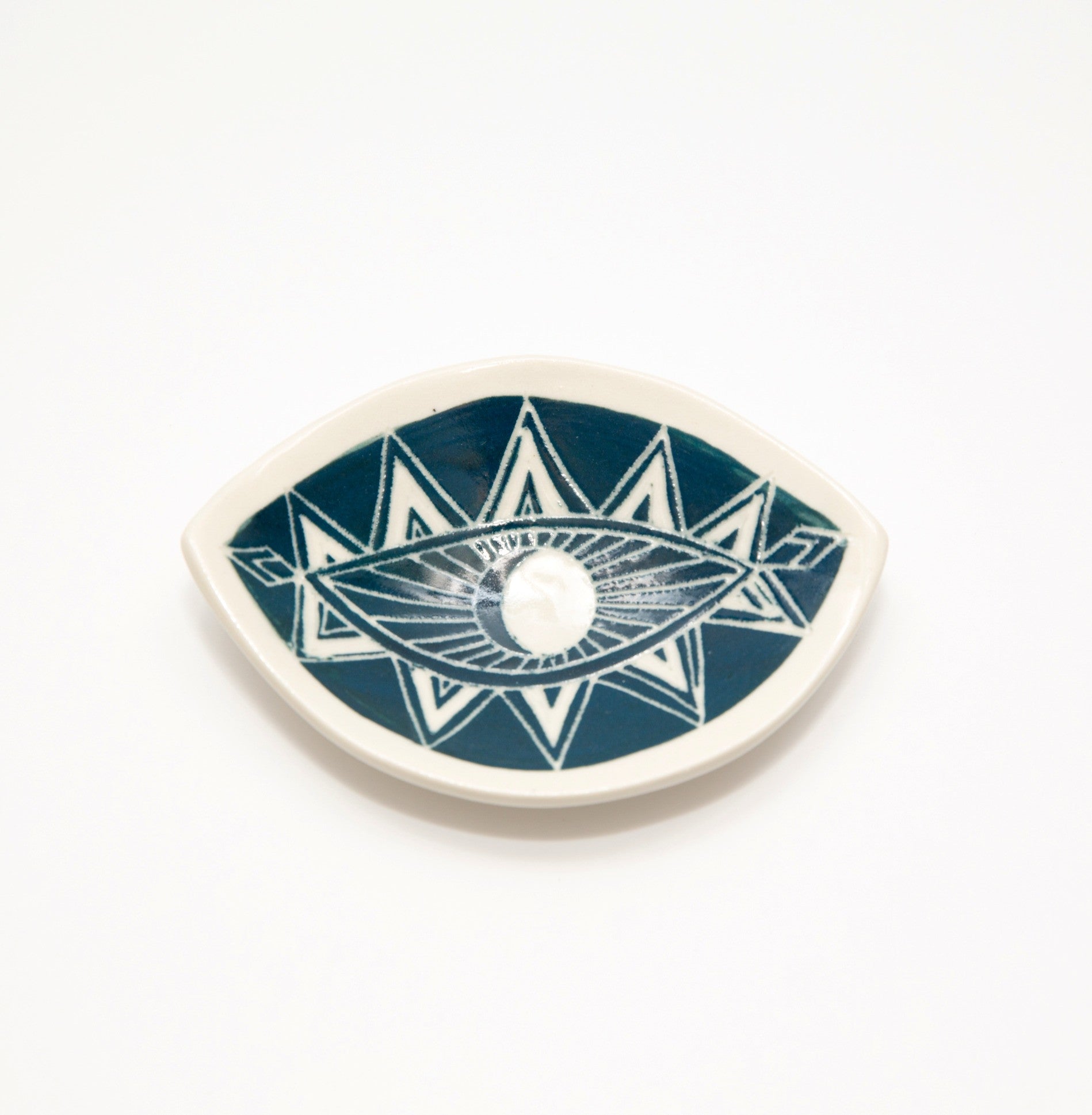 Sgraffito Spirit Eye Dish