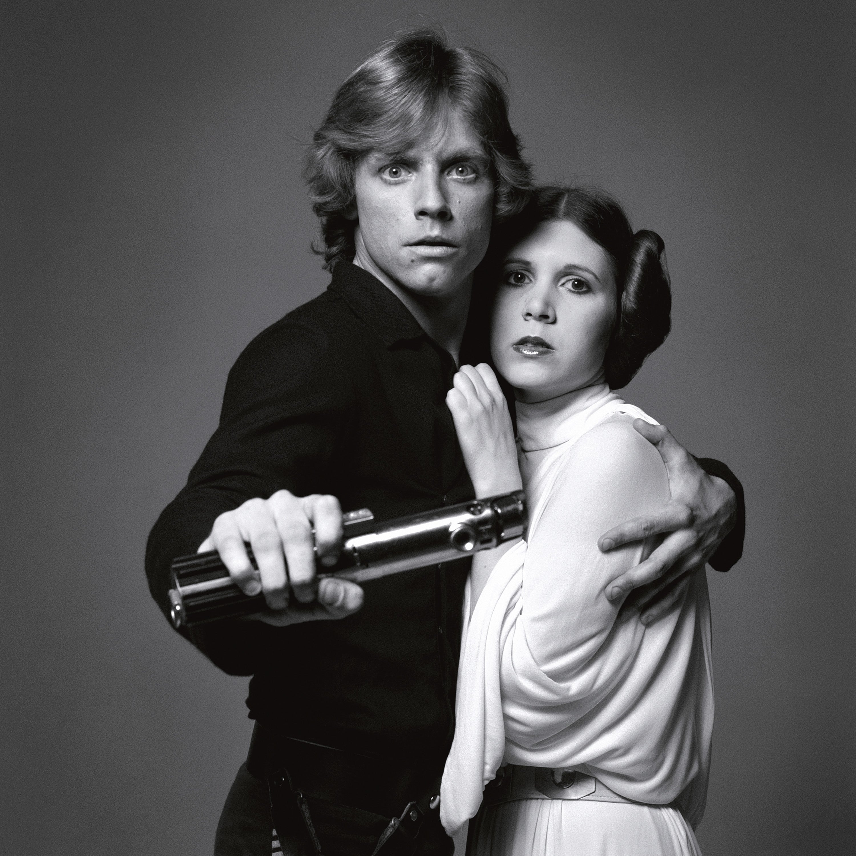 American actors Mark Hamill and Carrie Fisher in costume as brother and sister Luke Skywalker and Princess Leia in George Lucas’ Star Wars trilogy, 1977.