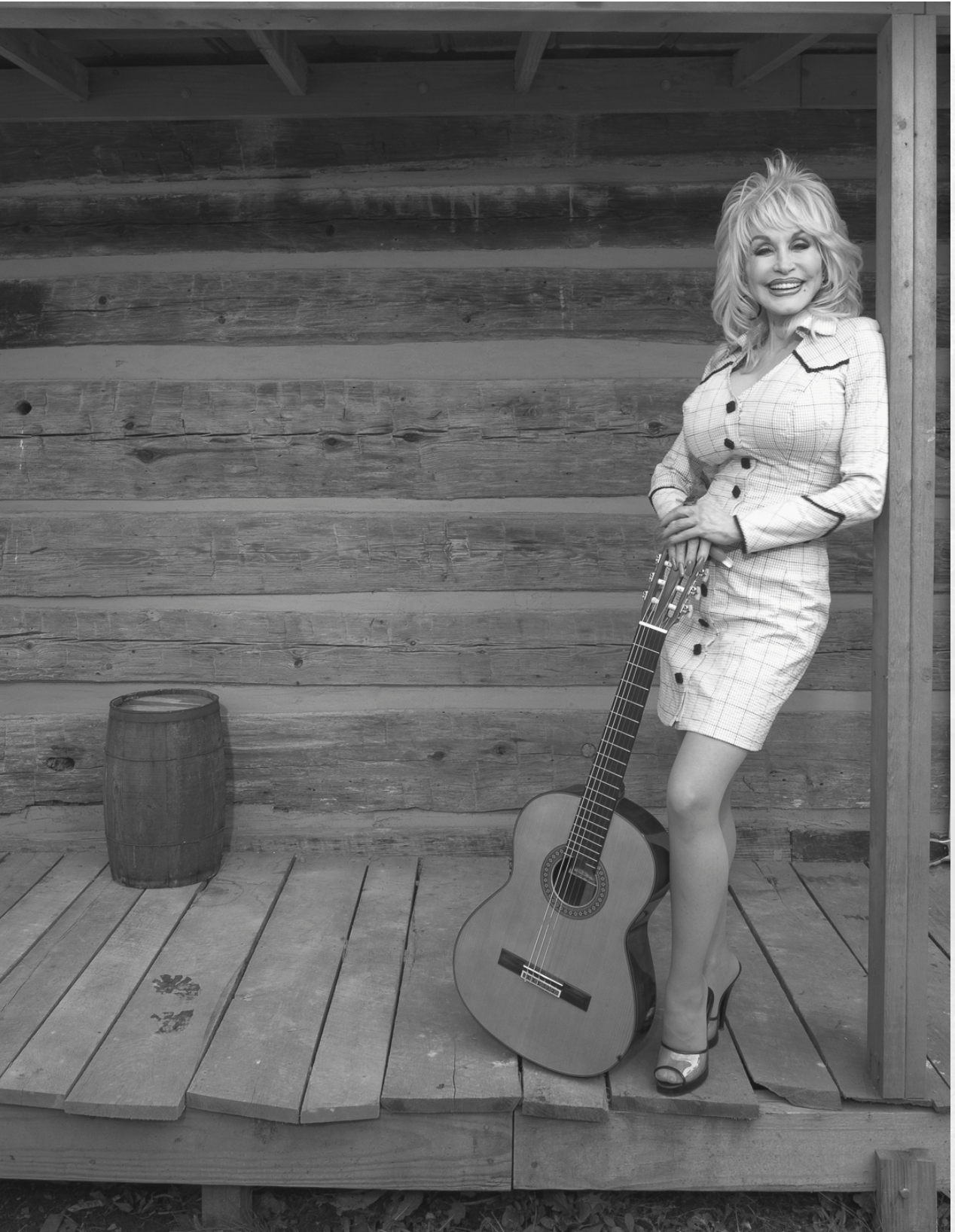 Dolly Parton on porch