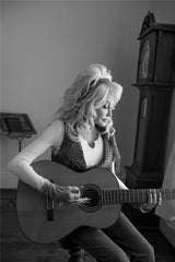 Dolly Parton on Guitar