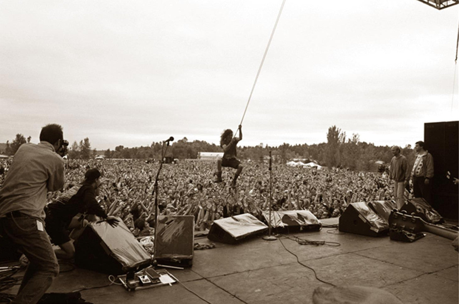 Pearl Jam - Drop In the Park, Seattle 1992