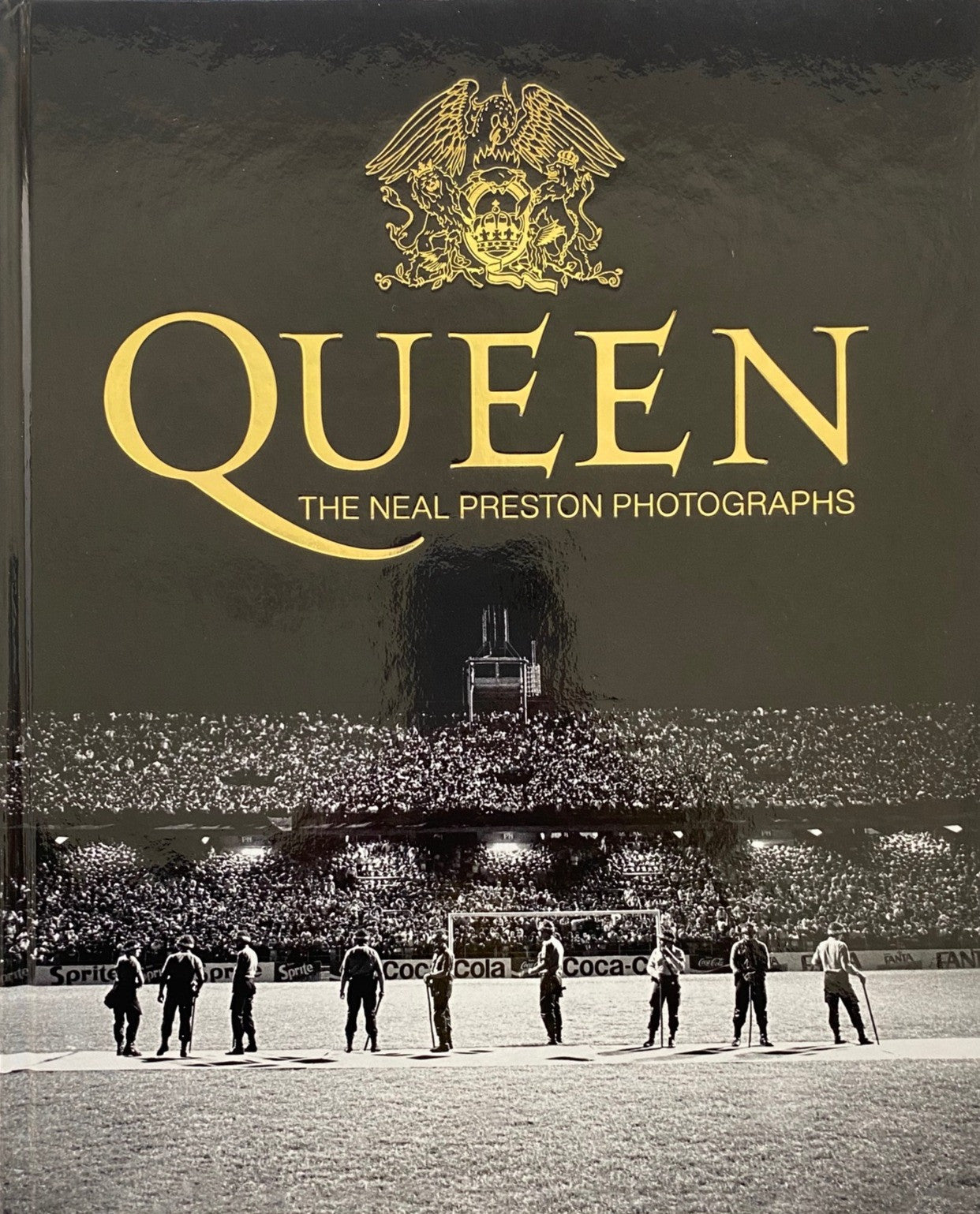 QUEEN: the Neal Preston photographs